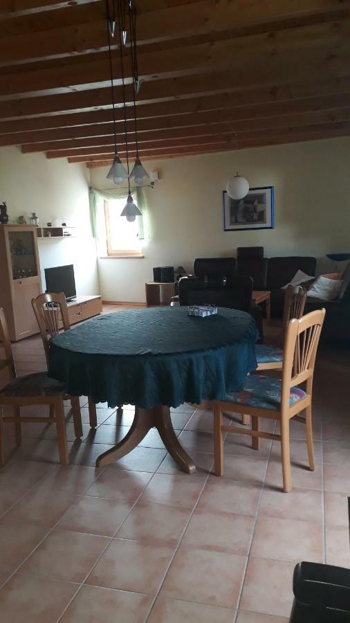 Ferienwohnung Hueck Lind  Εξωτερικό φωτογραφία